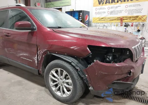 2021 Jeep Cherokee Latitude Lux 4X4 from USA, damaged, VIN 1C4PJMMX2MD185550
